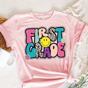 Hallo Erstklässler Shirt, Zurück zu Schult-Shirt, Hallo Erstklässler Regenbogen Shirt, Erstklässler Shirt, Erstklässler Lehrer Shirt, 1