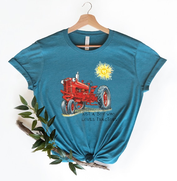 レディースファッション Just A Boy Who Loves Tractors T-Shirt Just A Boy Who Loves Tractors, Tractor Shirt, Red Tractor