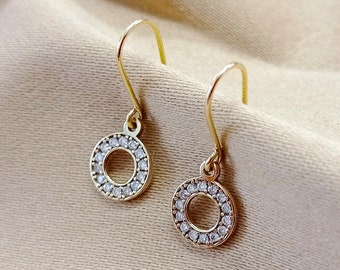 Pendientes de Oro y diamantes, Pendientes de oro 18K, Pendientes de Diamantes, Pendientes colgantes de Oro, Regalo para Ella, Hecho a Mano