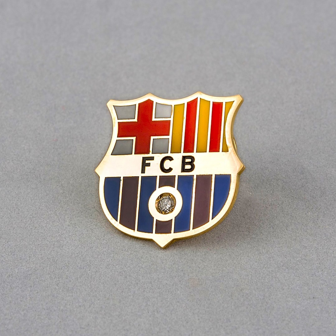 FC Barcelona Gold Pin Football Team Badge 18K Gold Barcelona Crest fc-barcelona-gold-pin-football-team-badge-18k-gold-barcelona-crest
