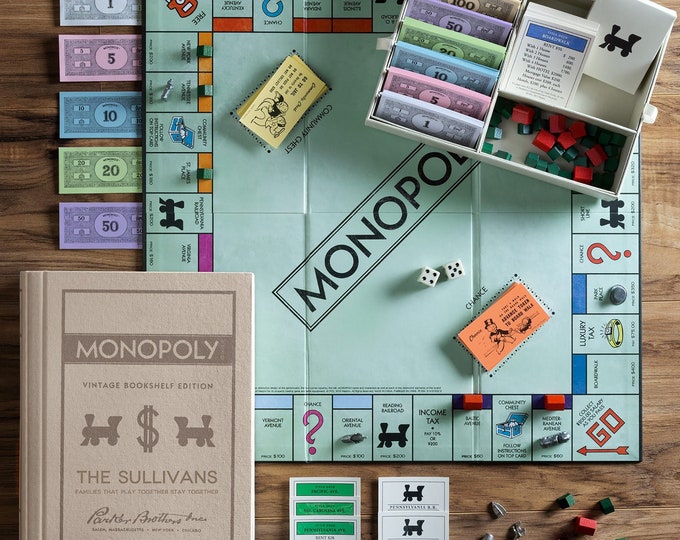 Monopoly® Personalized Vintage Bookshelf Edition Board Game