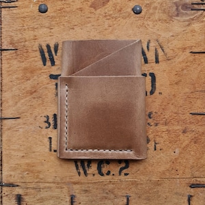 Horween natuurlijke Chromexcel-kaartportemonnee, handgemaakte volnerf lederen portemonnee, gepersonaliseerd jubileumcadeau voor hem, gegraveerde initialen