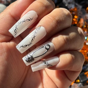 Chrome Hearts | CH inspired cross / pin w/ barbed wire accents on Milky white base |Fall/Winter | Long Square| Apres gel X