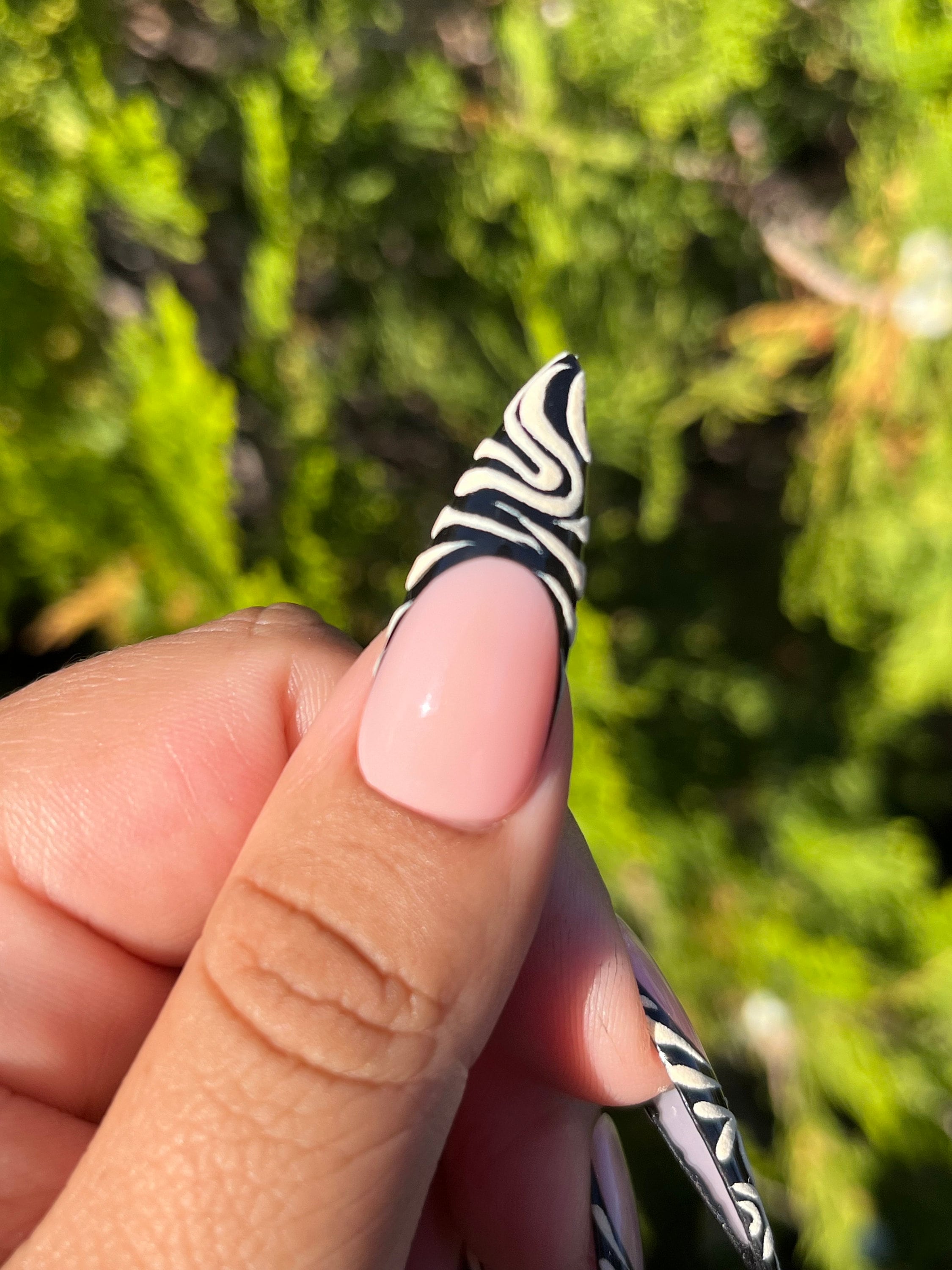 Cozy Zebra | Black Chunky French Tips With Beige Textured Zebra Stripes ...