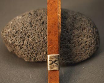 Cognac Leather X Keychain