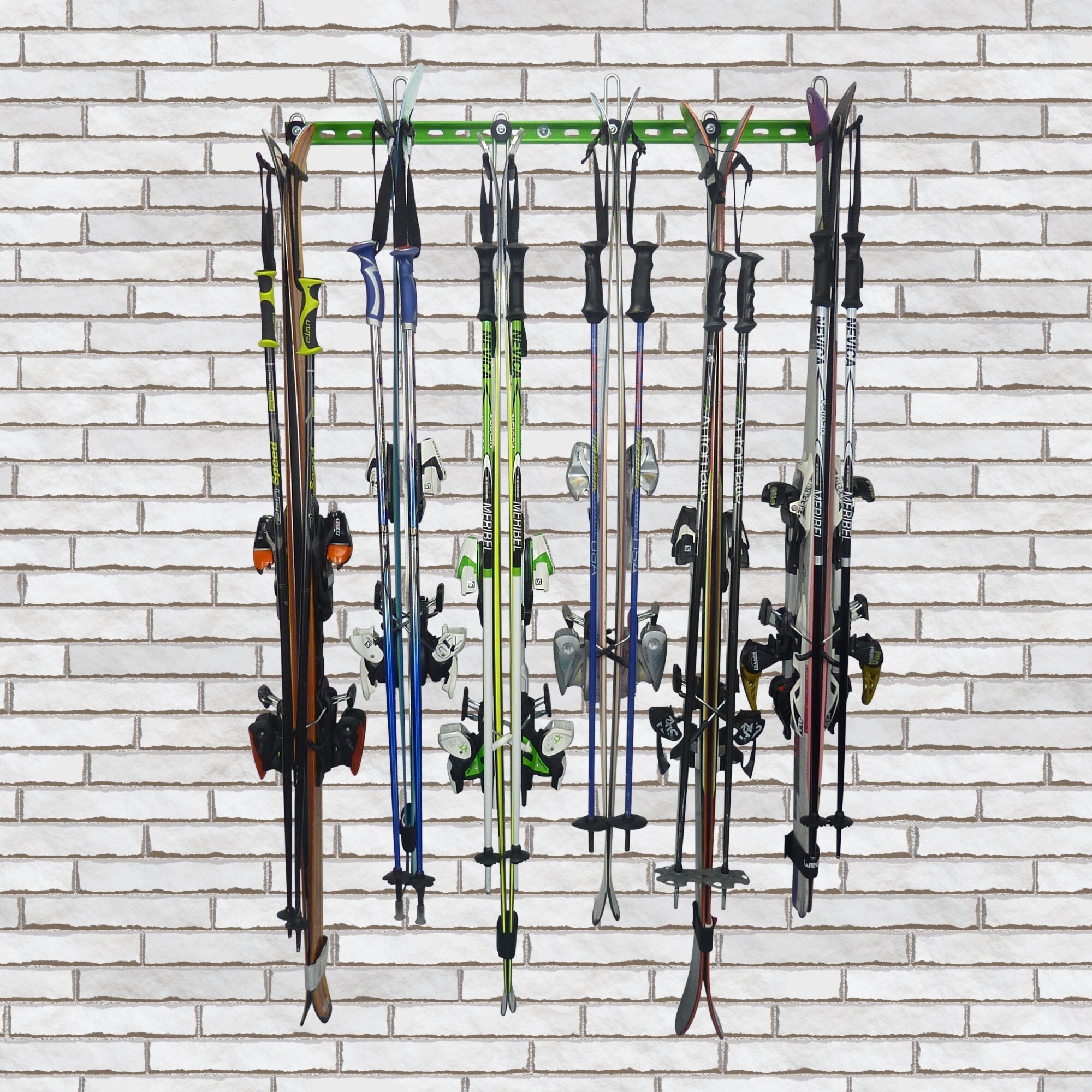 WALMANN Système de rangement pour garage - 10 paires de supports muraux  pour skis - Pour abri de jardin et garage - Peut supporter jusqu'à 136 kg :  : Sports et Loisirs
