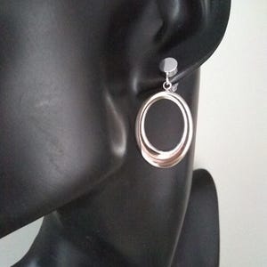 High quality oval shaped earrings