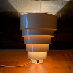 Art Deco Tiered Venetian Shade Wall Sconce