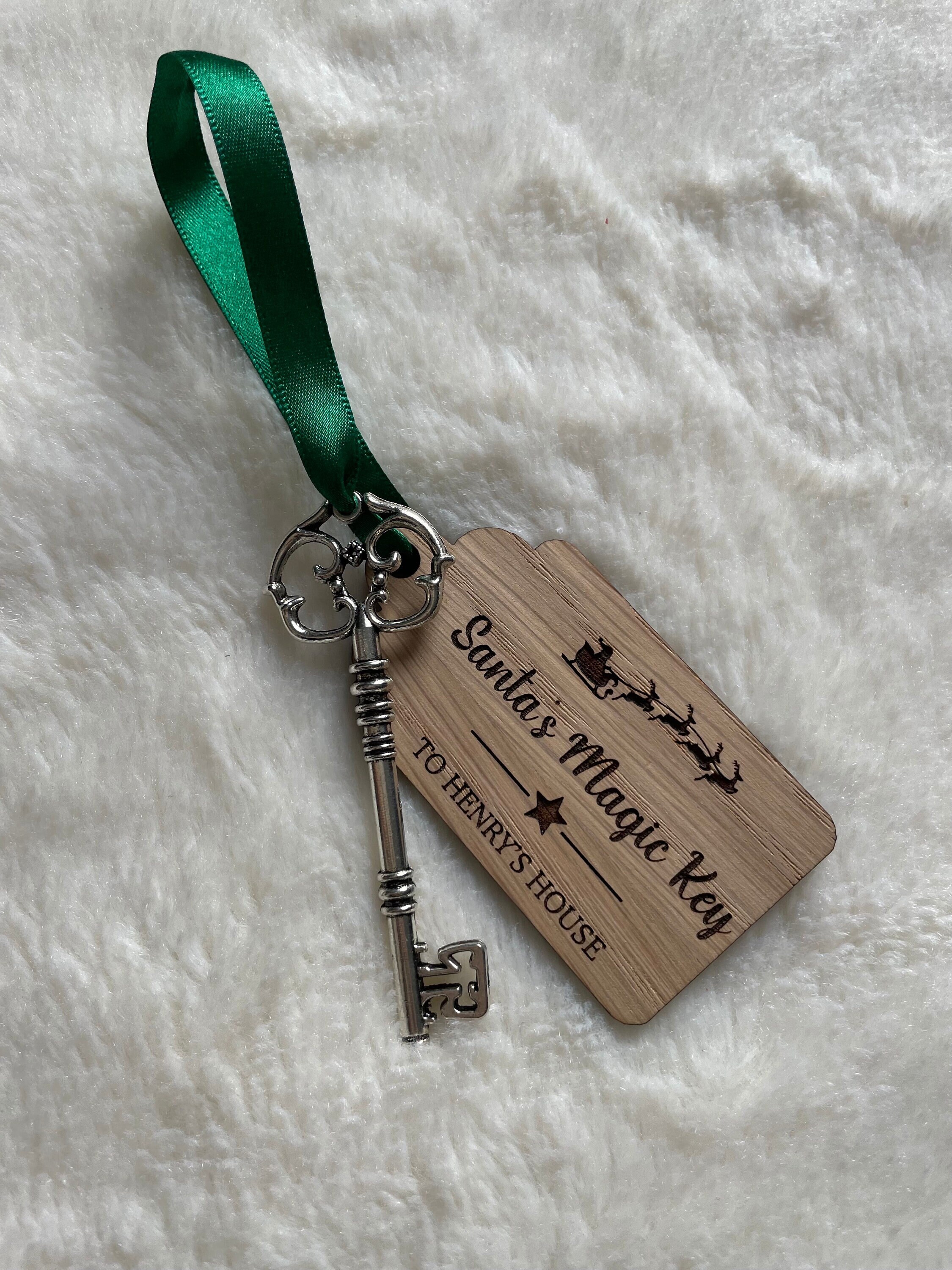Personalised Santa's Magic Key, Wooden Santa's Key Tag, Christmas Eve Filler, Christmas Decoration