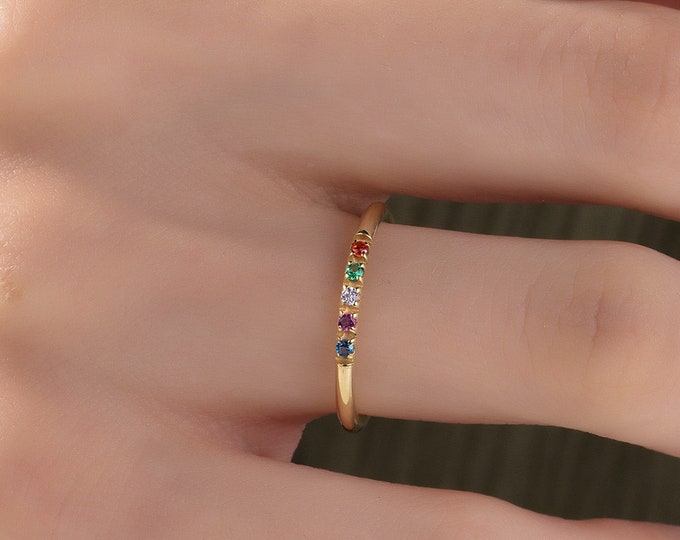 Gifts For Mother's Day, 14K Gold Dainty Birthstone Ring, Custom Stackable Birthstone Ring, Mothers Family Birthstone Ring, Personalized Gift