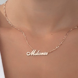 14K Dainty Solid Gold Name Necklaces, 18K Name Plate Figaro Chain Necklaces, Personalized Gifts, Moms Birthday Gifts, Best Gift For Mothers