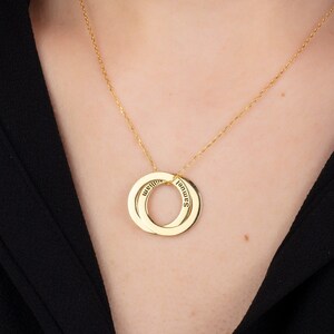 Silver Multiple Family Name Necklaces For Mom, 14K Gold Circle Name Engraved Necklaces, Personalized Gifts For Women, Best Gift For Mothers