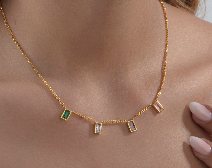 Gifts For Mother's Day, 14K Solid Gold Curb Chain Birthstone Necklace, Personalized Gift For Mom, Spaced Multiple Birthstone Family Necklace