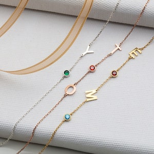 Presentes para o dia das mães, pulseiras de pedra de nascimento inicial de ouro 14K, pulseira de pedra de nascimento de letra de prata esterlina, presente de aniversário personalizado para a mãe