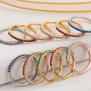 14K Gold Eternity stapelbarer Birthstone Ring, Halb Infinity Birthstone Ring, personalisierte Geschenke, Mütter Familienringe, bestes Geschenk für Mütter