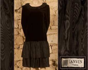 Lanvin Paris - Vintage 80s Drop Waisted Velvet Robe de Soirée (size UK12, US8, FR40, D38, IT44)