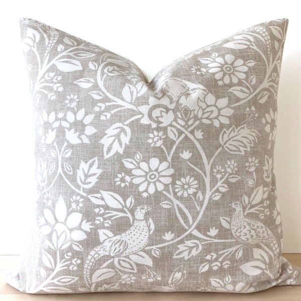 Taupe Floral Pillow Cover, Modern Farmhouse Pillow Cover, Greyish Beige Heavy Cotton Pillow cover. %100 Cotton Floral Accent Pillow