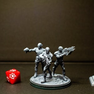 Shapeshifting Thugs with their 50mm base