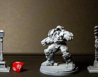 Trident Studio Hulkbuster with its 65mm base
