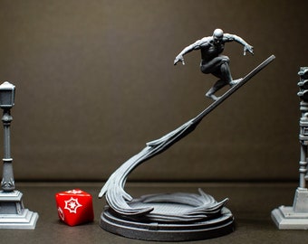 Silver Surfer from Trident Studio with its 65mm base