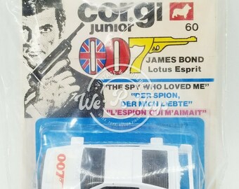 Corgi Junior No.60 The Spy Who Loved Me James Bond Car 51057 Lotus Esprit 1977