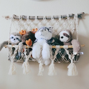 Macramé Toy Hammock with Fringe, Handmade Macramé Wall Hammock, Kids Room Storage, BoHo Toy Storage, Stuffed Animal Hammock