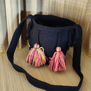 Medium Wayuu tas, handgemaakt gehaakt, neon veelkleurig unisex accessoire