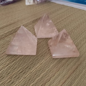 Brazilian Rose Quartz Pyramid. Accessory made with natural stones