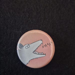 Screaming Opossum - Pinback Button 1.25&quot;