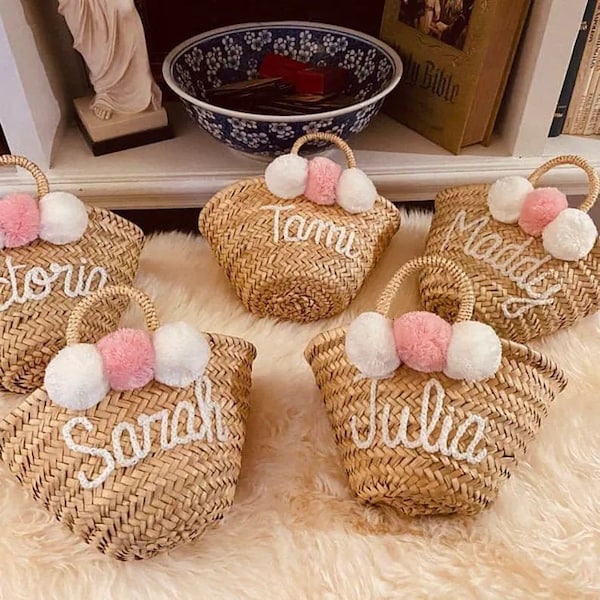 Mini straw bag personalized bag customized beach bag bridal party bridesmad gift wedding gift monogramed bag with pompom