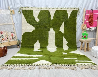 SCHATTIG BENIOURAIN RUG, Marokkaans handgemaakt tapijt, grasgroen tapijt, gestippeld tapijt, handgemaakt wollen tapijt, Azilal Berber tapijt, handgeweven tapijt, Boho Rug