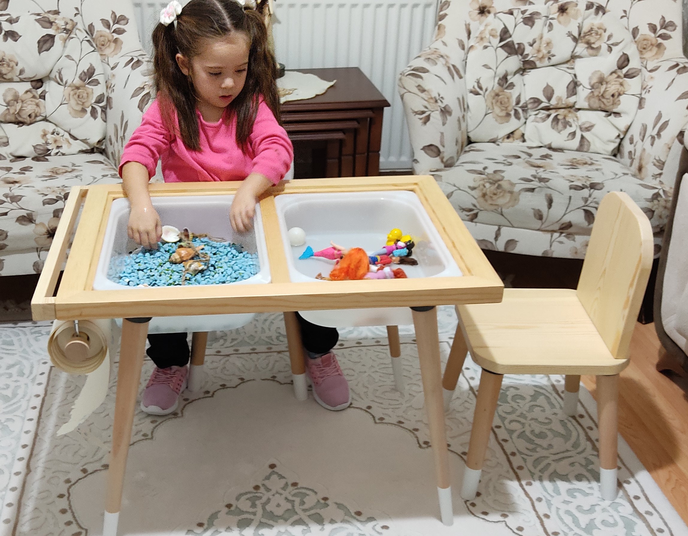 Noble Toys Mesa sensorial de madera para niños pequeños | Juego de  actividades para niños pequeños para exteriores | Mesa de arena y agua para  mayores