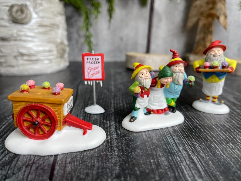 Department 56 North Pole Snow Cone Elves