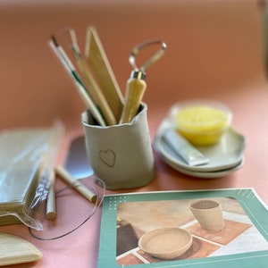 Kit de poterie en argile pour la maison Réalisez vos propres projets d'argile séchée à l'air à la maison Artisanat pour adultes Kit d'argile séchée à l'air image 2