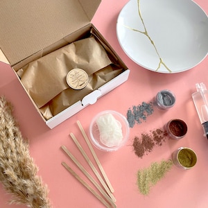 Kintsugi Repair Kit - Repair Your own Ceramics with Gold Glue