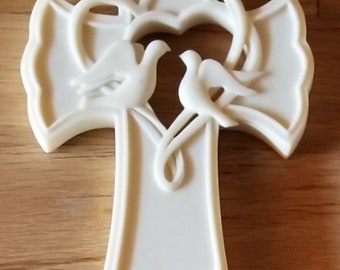 Dove and hearts wedding cross gift boxed for the Bride and Groom.