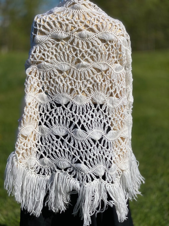 Vintage 1960s Glentey White Fringe Crochet Knit S… - image 6