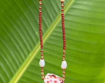 Cone shell necklace •••Brown•••
