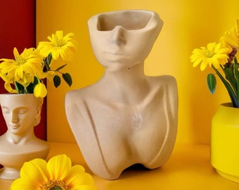 Vase design pêche pour fleurs séchées en forme de visage de femme, sculpture buste de femme ou porte stylos, cadeau amateur de plantes