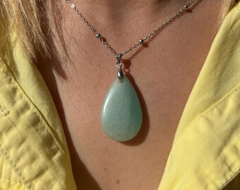 Collar con colgante de aventurina verde: cadena de cuentas de plata hecha a mano, suerte y prosperidad.