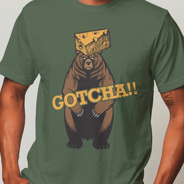 Green Bay Gotcha!! Cheesehead Bear Shirt Football Novelty Vintage Style Classic Dri-Power Unisex Adult T-Shirt Gifts Xmas Bday Him Her