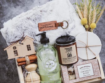 Personalized Realtor Closing Gift – Luxury Gift For New Home Buyers with Custom Engraved Wooden Box, Home Essentials & Cozy Blanket