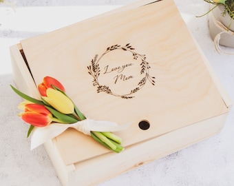 Mother's Day Personalized Gift Box, Pine Wood Gift Box For Mom, Engraved Memory Box, Birthday Gift Box For Mom, Best Mom Ever Gift Box