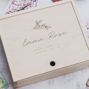 Baby Girl Keepsake Box, Baby Treasure Box, Personalized New Baby Box, Engraved Baby Box, Baby Girl Gift Box, Wood Gift Box, Box with Name
