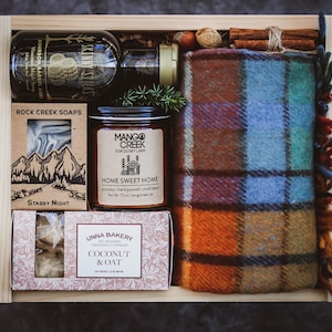 Personalized Luxury Housewarming Gift Box With Wool Blanket, Realtor Gift Basket, Closing Gift With Your Logo, Thank You Gift For Client