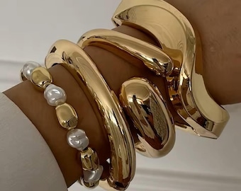 Chunky Gold Cuff Bracelet | Vintage Irregular Wave Bangle for Women | Geometric Statement Jewelry