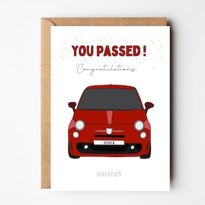 Herzlichen Glückwunsch zur bestandenen Fahrprüfung, Personalisiert, Führerschein bestanden, Du hast es geschafft, gut gemacht, Namenskarte, neuer Fahrer, rotes Auto