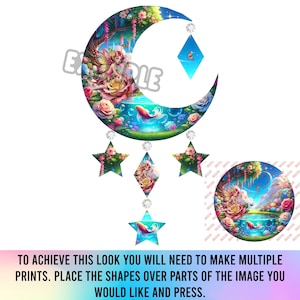 Puede incluir: Un colgante de pared caprichoso en forma de luna con un diseño de hadas y flores. La media luna está adornada con una escena de jardín, y debajo cuelgan adornos en forma de estrella y diamante. El texto "EXAMPLE" es visible.