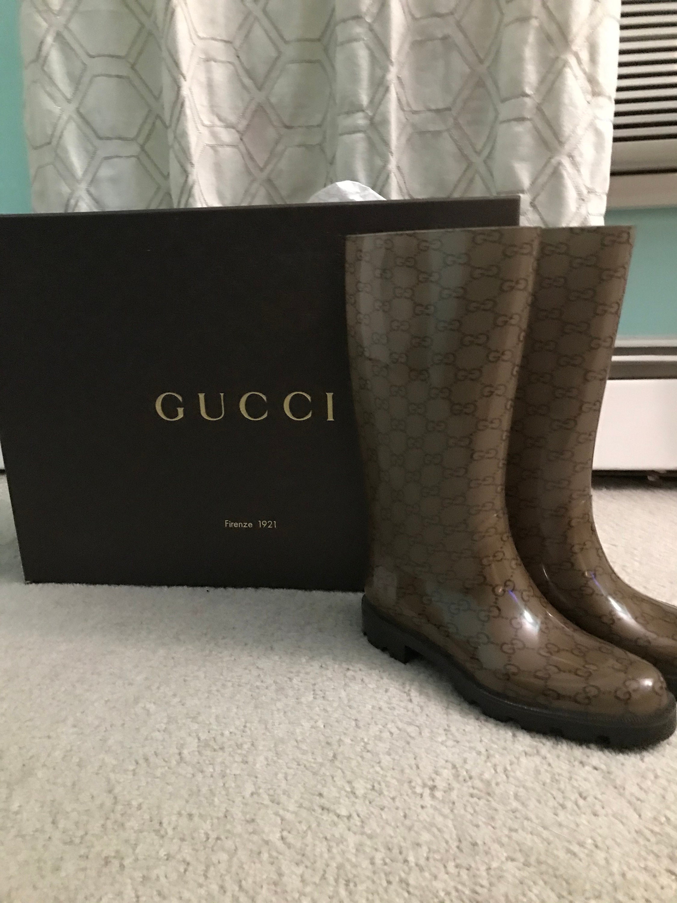 gucci rain boots