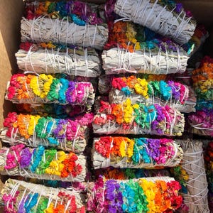 ORGANIC 7 Chakra Flower Sage Set, Wholesale Sage Bundles Smudge Sticks, Floral Smudge Kit, Bulk White Sage Sticks, Dried Floral Smudge Stick